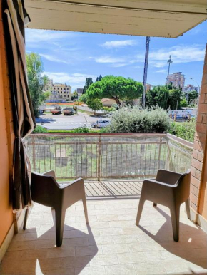 Casa Viviana con BOX bici moto auto Follonica